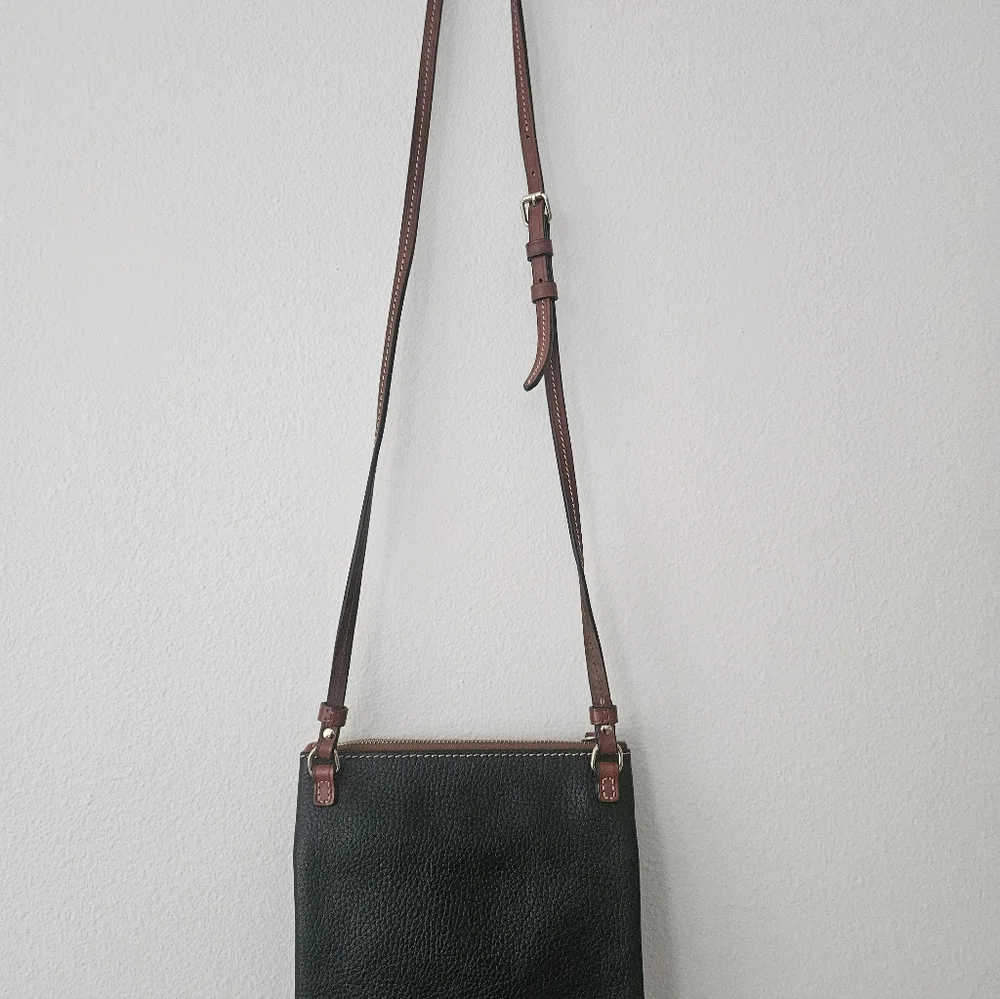 Dooney & Bourke Pebble Grain Leather Crossbody Bag | Adjustable Strap